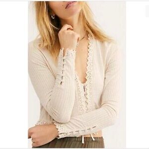 Free People | Third Date Cropped Top | S